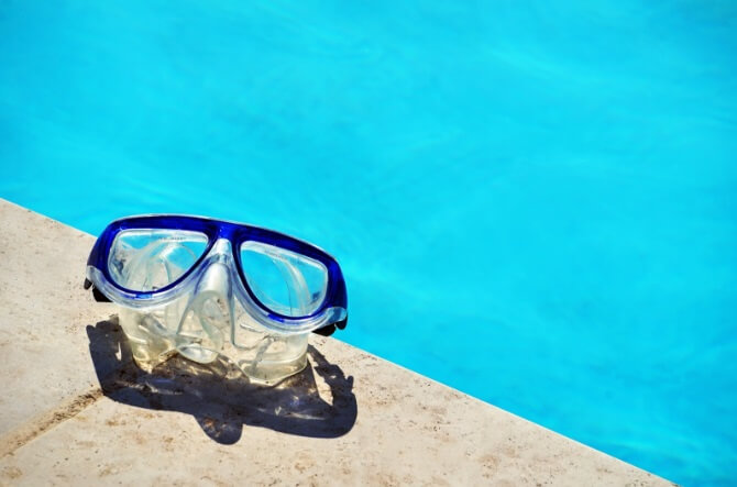 Protecting Your Eyes in the Pool